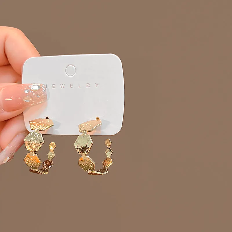 Wholesale ins personality retro French flower heart earrings