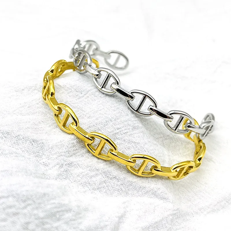 Wholesale  ins personalized creative style retro C- type pig nose bracelet OLY Exclusive