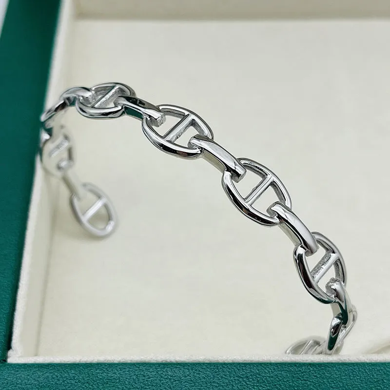Wholesale  ins personalized creative style retro C- type pig nose bracelet OLY Exclusive
