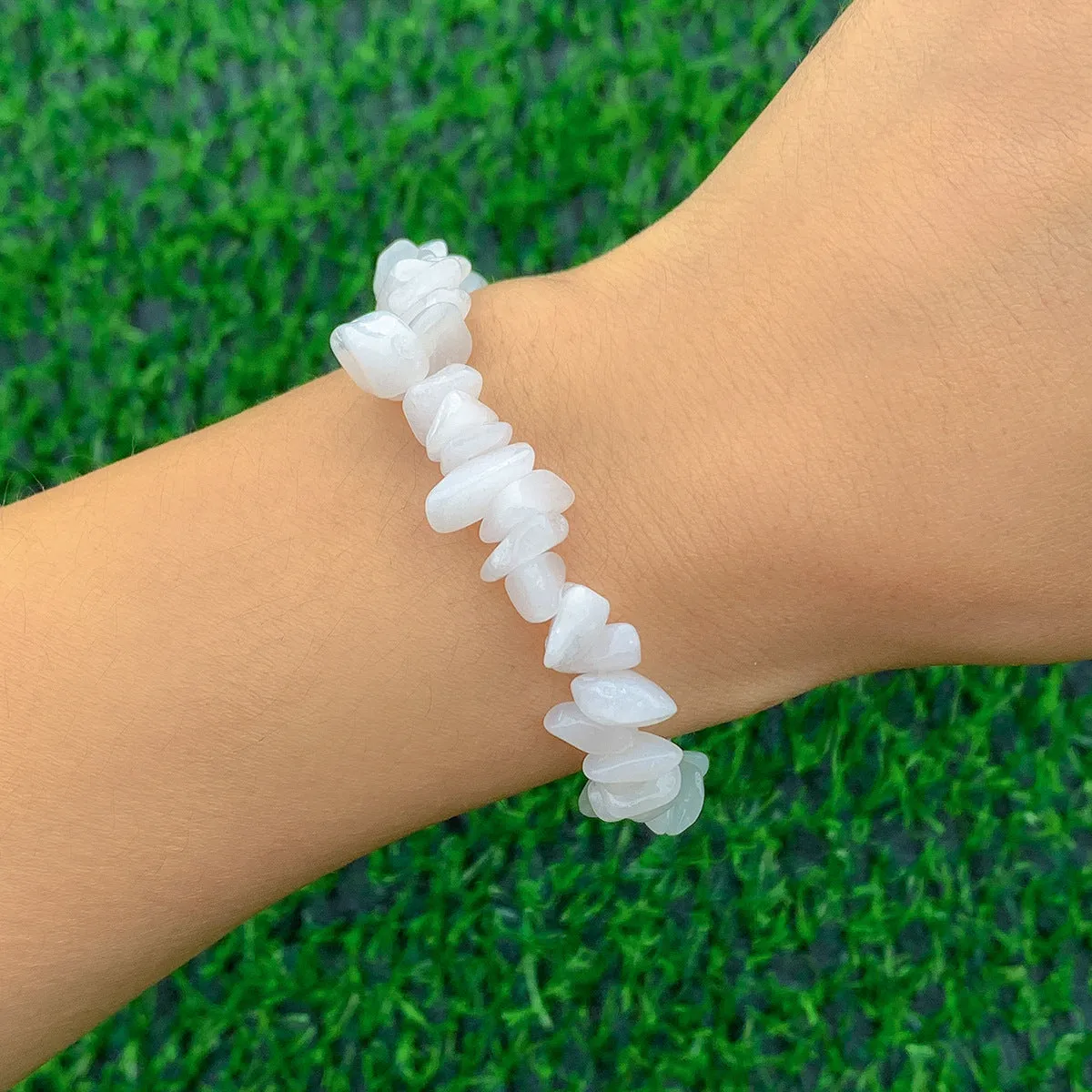 Wholesale Irregular Geometric Colored Crushed Stone Bracelet