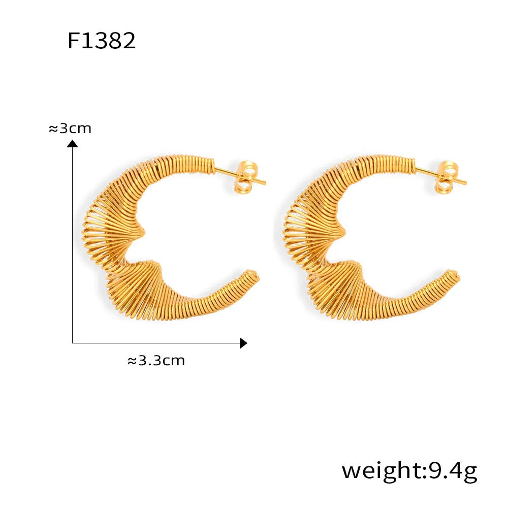 Wholesale Irregular Titanium Steel Gold Plated Geometric C Shape Wrap Line Earrings