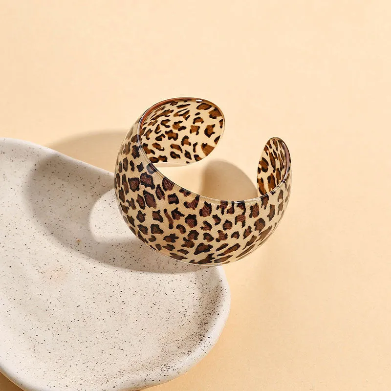 Wholesale leopard print open wide version C resin bracelet exaggerated geometric pattern bracelet