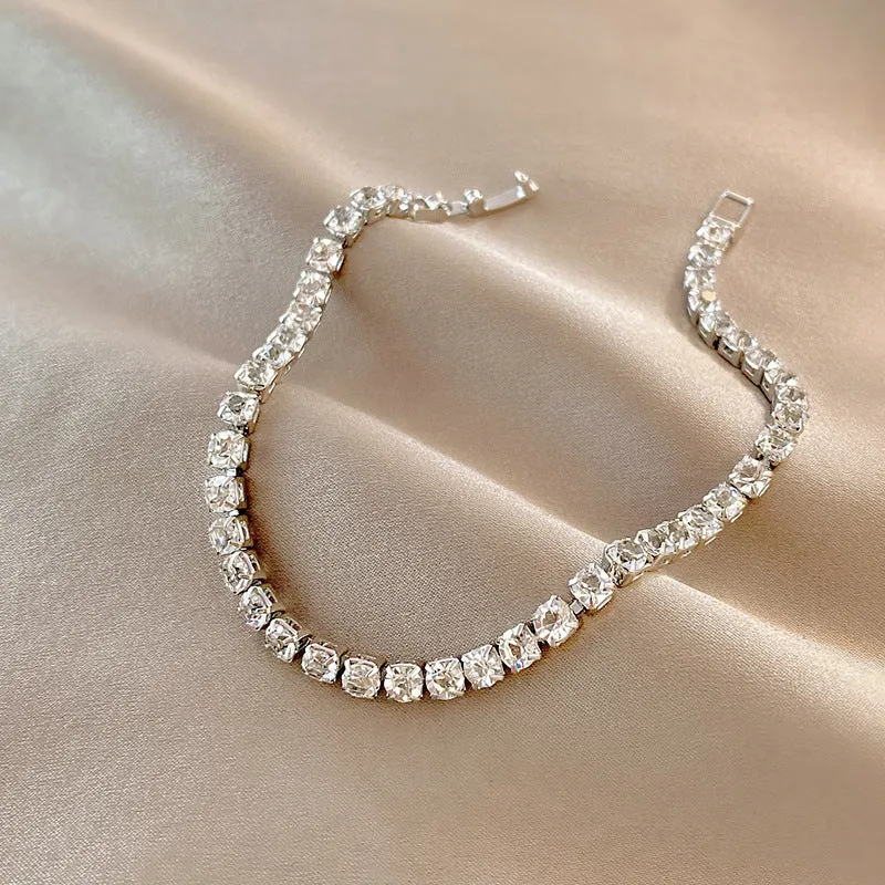 Wholesale Light Luxury Internet Celebrity Fashion Personalized Trendy Bracelet Temperament All-match Simple Pearl Bracelet Geometric Niche Bracelet