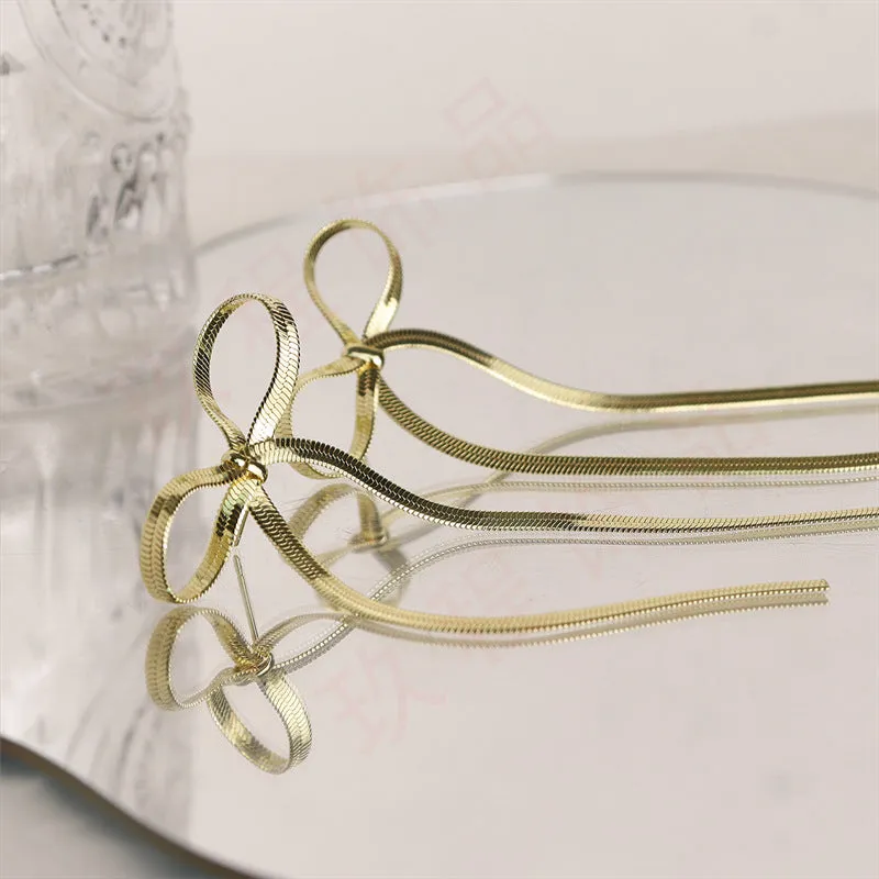 Wholesale Lightweight Stainless Steel Bowknot Blade Chain Earrings