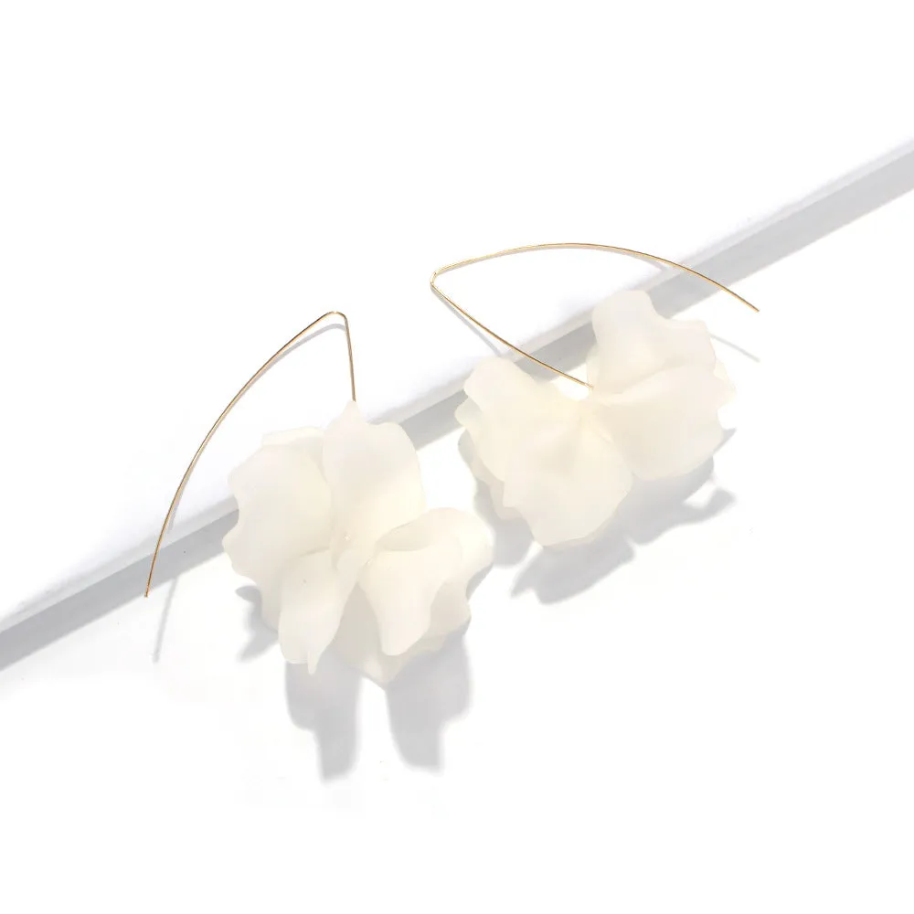 Wholesale Long Flower Alloy Earrings