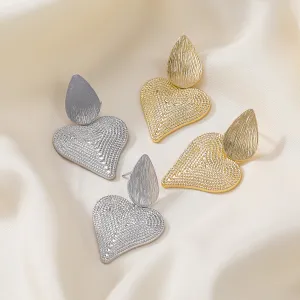 Wholesale Love Shaped Alloy Metal Earrings
