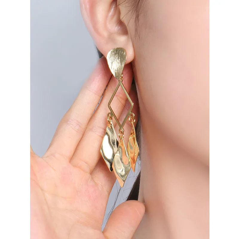Wholesale Metal Diamond Vintage Earrings