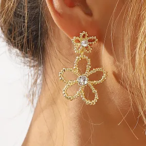 Wholesale metal-style geometric diamond earrings fresh and sweet hollow flowers earrings