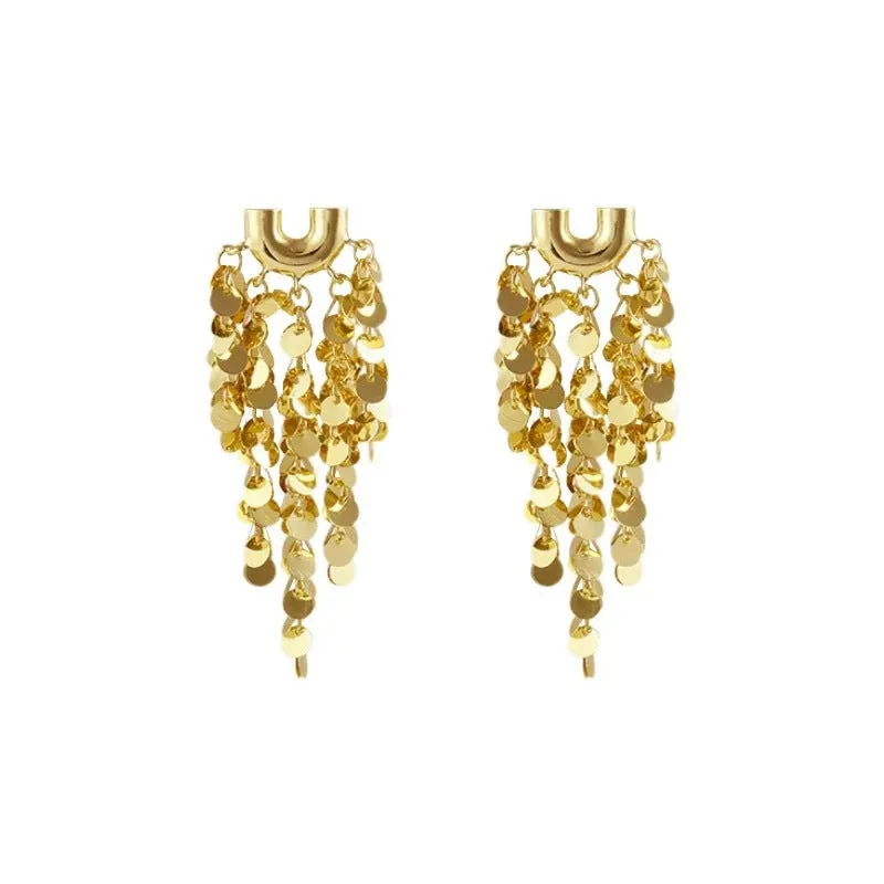 Wholesale Metal tassel sequins fashionable high-end cool style Earrings