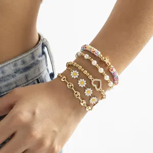 Wholesale Metal Wind Pig Nose Buckle Bead Chain Small Daisy Color Soft Pottery Bracelet Set