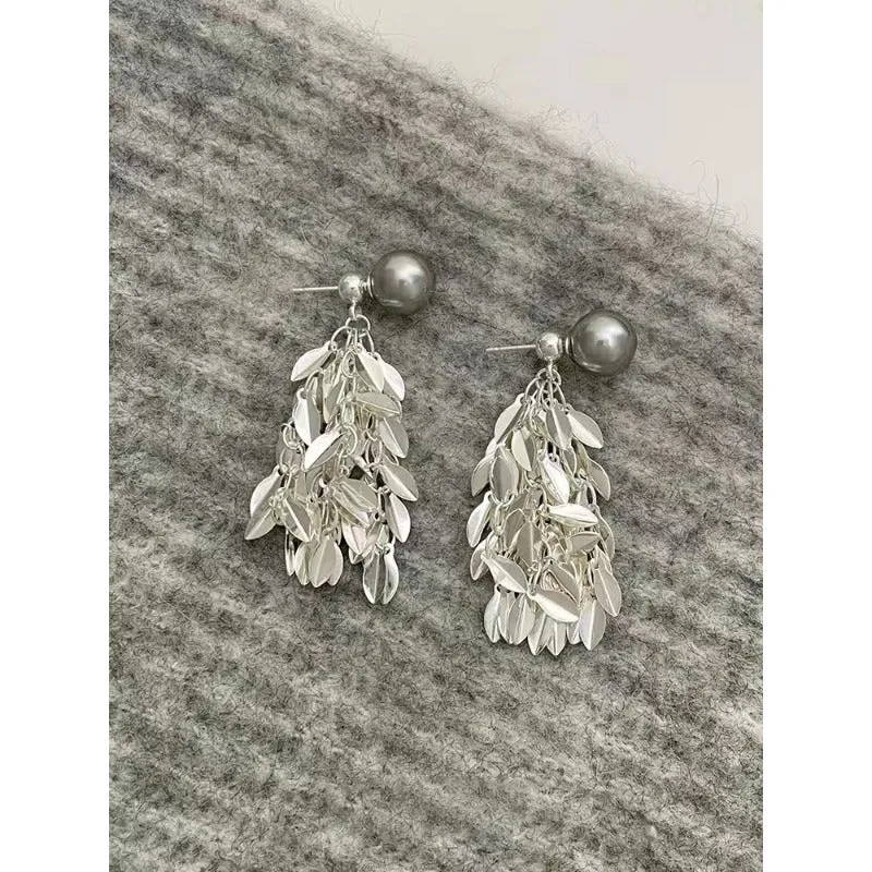 Wholesale Minimalist Wheat Tassels Gray Pearl Earrings