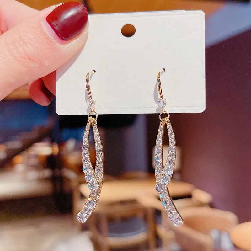 Wholesale Needle Elegant Love Heart Full Drill Crystal Earrings Fashionable High-end Feel Jewelry Accessories
