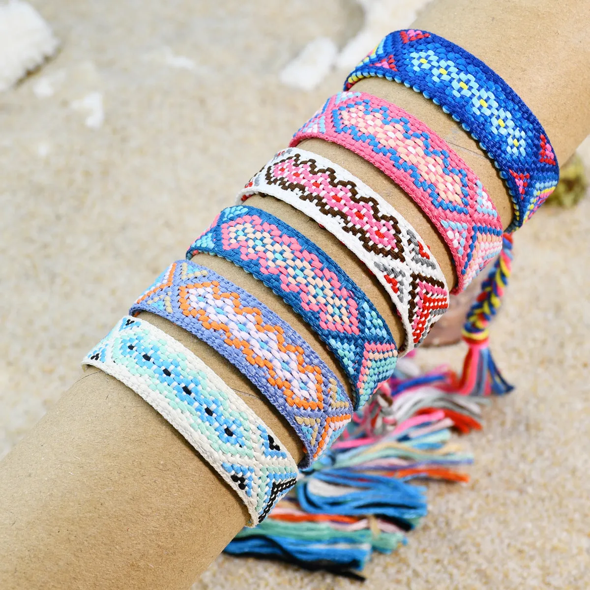 Wholesale Nepal ethnic style hand-woven hand rope color tassel Bohemian bracelet