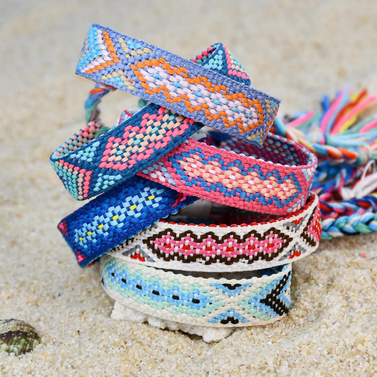 Wholesale Nepal ethnic style hand-woven hand rope color tassel Bohemian bracelet