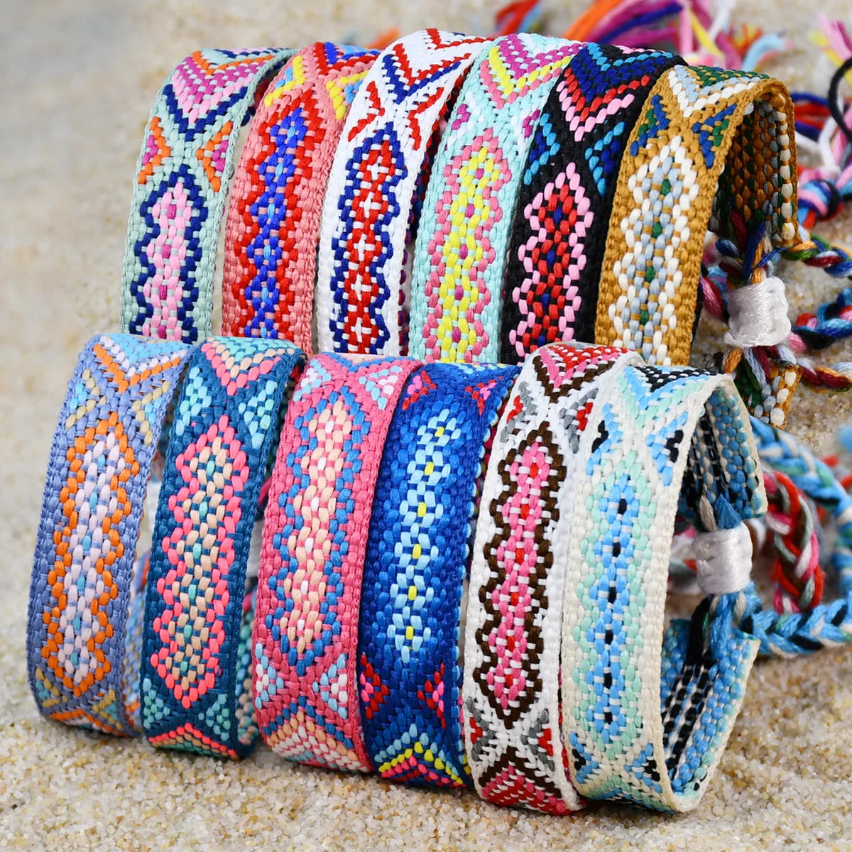 Wholesale Nepal ethnic style hand-woven hand rope color tassel Bohemian bracelet