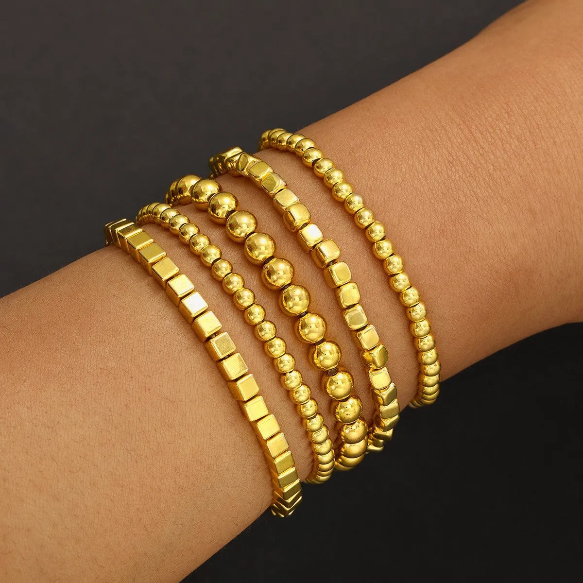 Wholesale Niche creative design temperament beaded bracelet set sweet and cool stacking jewelry