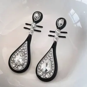Wholesale of Chinese Style Vintage and Elegant Pipa Metal Earrings