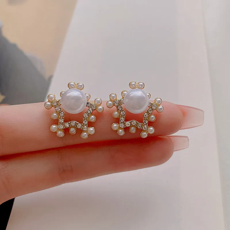 Wholesale pearl five-pointed star diamond earrings
