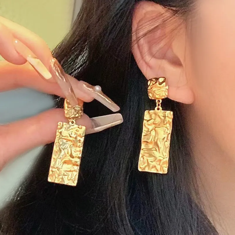 Wholesale Personalized Retro Design Titanium Steel Gold-plated Long Square Pleated Earrings