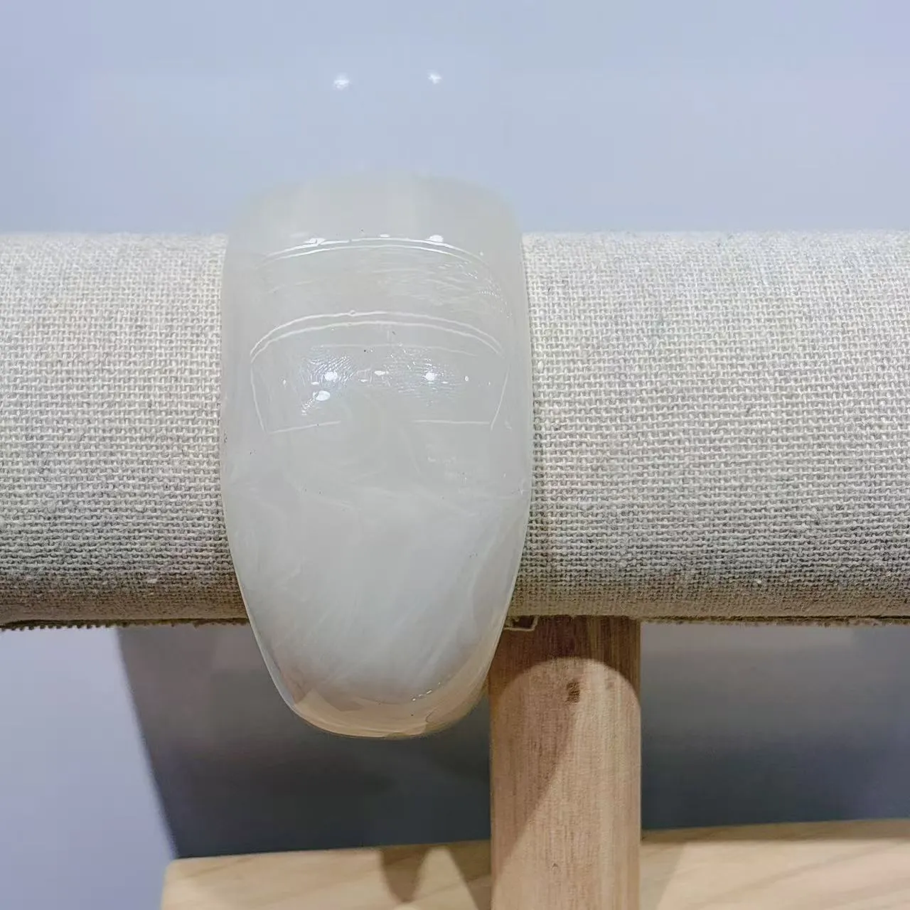 Wholesale Resin oval wide version geometric arc resin smudged coffee color bracelet spring and summer bracelet