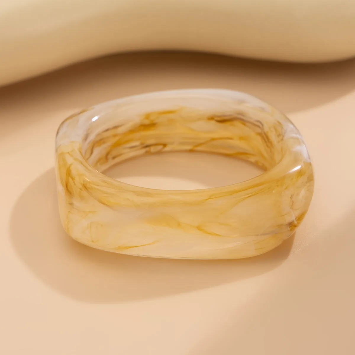 Wholesale Retro Asymmetrical Smudged Bracelet Round Wide Acrylic Bracelet