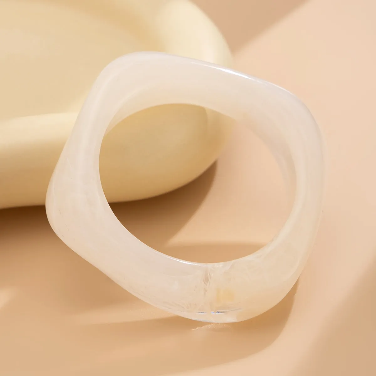 Wholesale Retro Asymmetrical Smudged Bracelet Round Wide Acrylic Bracelet