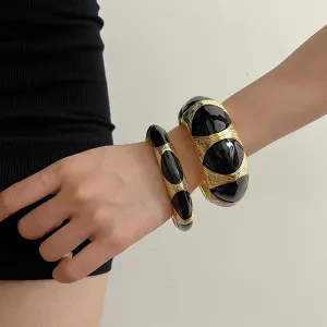Wholesale  Retro Black Gold Enamel Stacked Wearing Wide Refined Open Bracelet