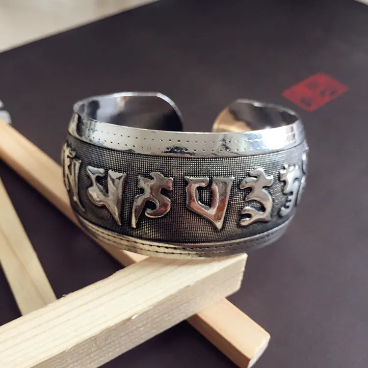 Wholesale Retro Ethnic Style Silver Bracelet