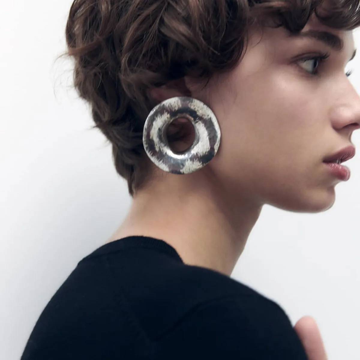 Wholesale Retro Exaggerated Irregular Geometric Large Circle Earrings