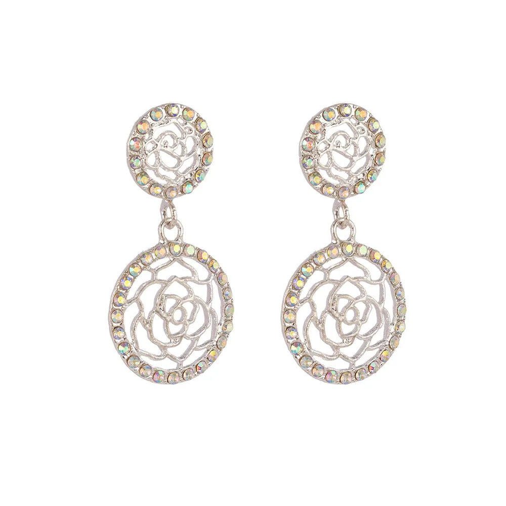 Wholesale Retro fashion hollow earrings