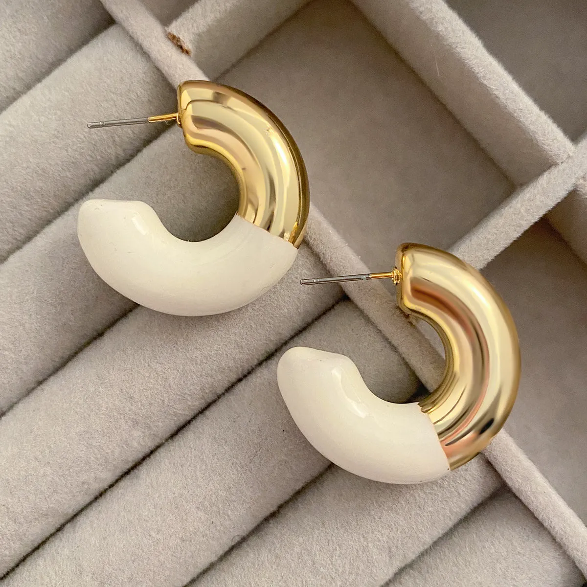 Wholesale Retro Oil Drop C Shape Simple Alloy Earrings