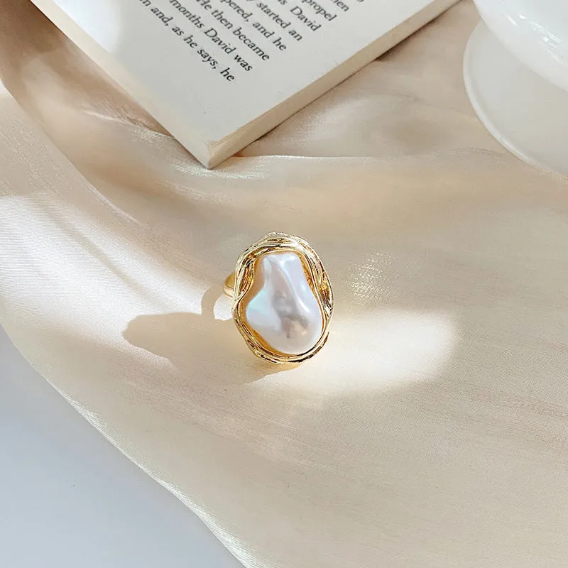 Wholesale retro shaped pearl ring Open tail ring