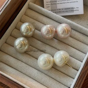 Wholesale Retro Small Fragrance Style Apple Big Pearl Metal Earrings Around 25MM