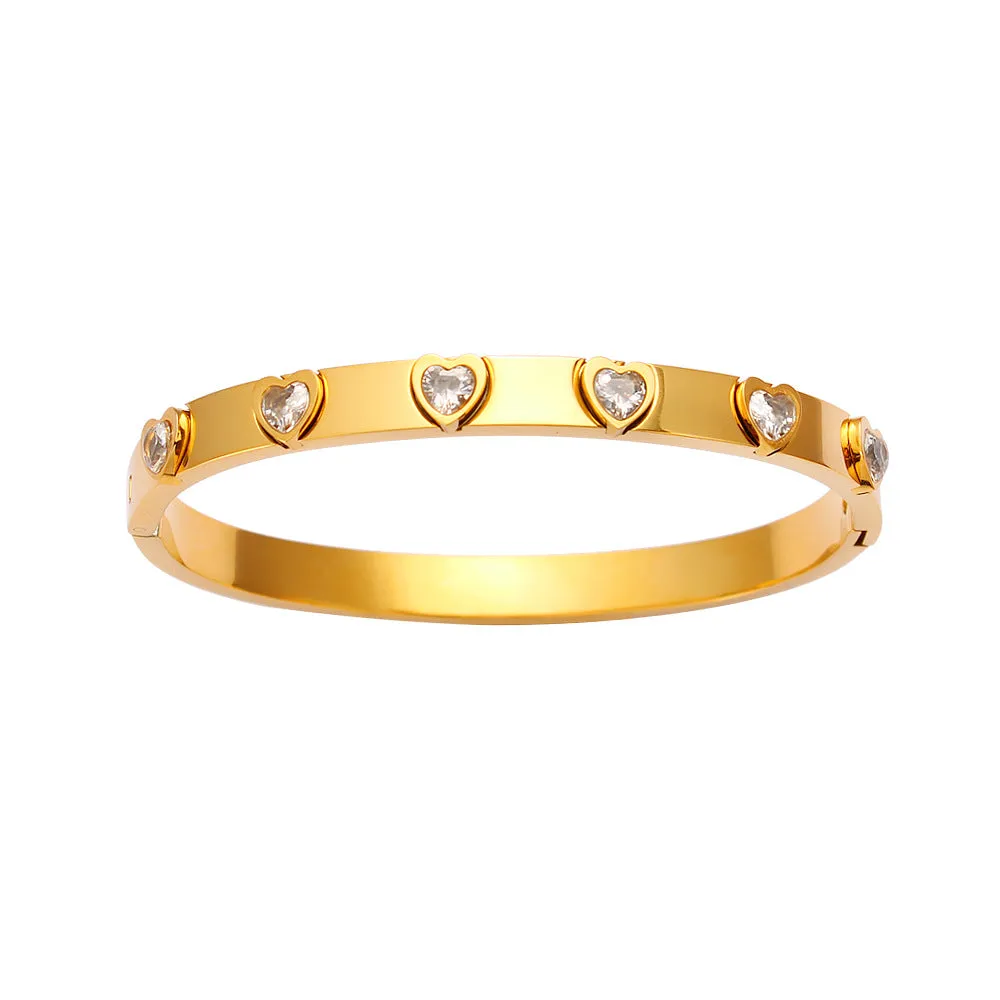 Wholesale Retro Stainless Steel 18K Gold -inlaid Peach Heart Dale Caps Bracelet