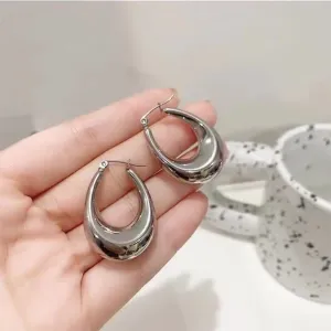 Wholesale Retro Water Drop Polished Earrings