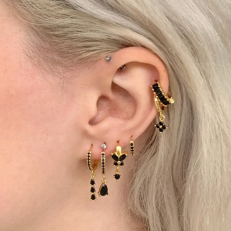 Wholesale Rhinestone Drop Shaped Earrings