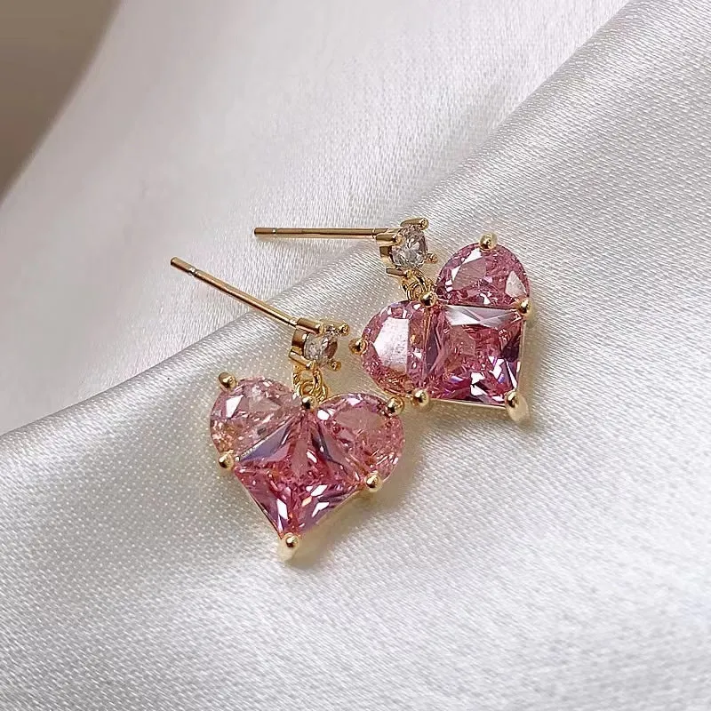 Wholesale Romantic heart-shaped peach pink earrings, fresh and sweet, simple and cool, super shiny earrings