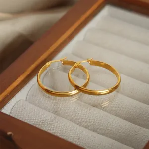 Wholesale Round Titanium Steel Gold-plated Earrings and Earrings