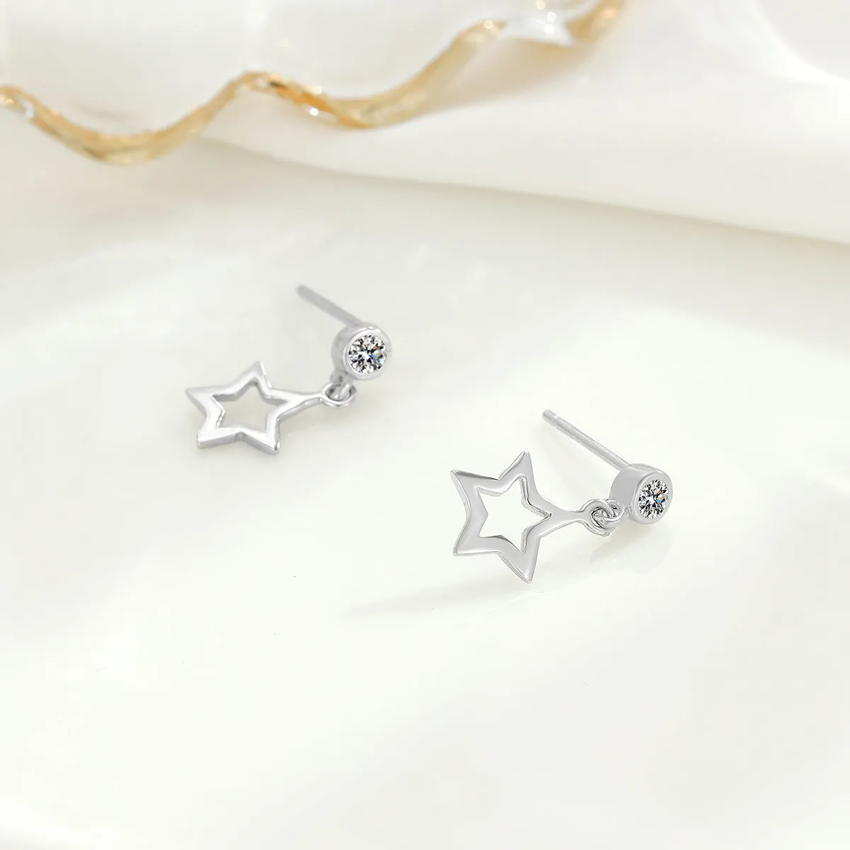 Wholesale S925 Round Diamond Studded Star Sterling Silver Earrings