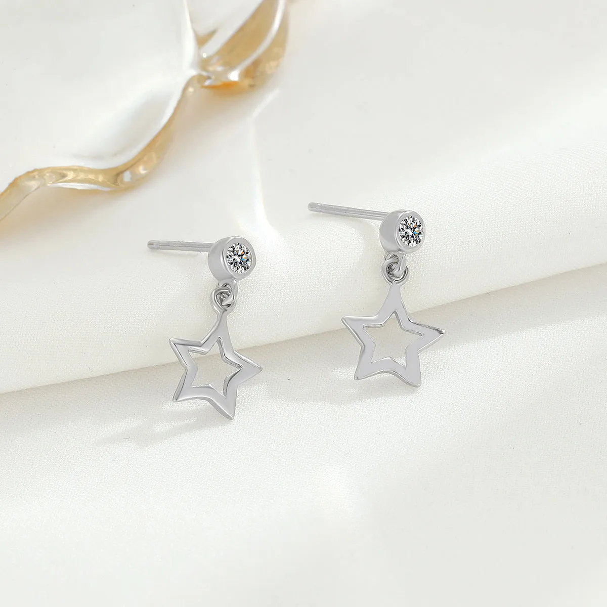 Wholesale S925 Round Diamond Studded Star Sterling Silver Earrings