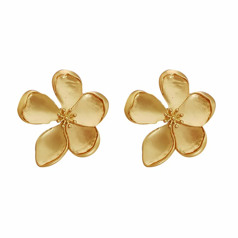 Wholesale S925 silver needle flower retro exaggerated atmospheric earrings