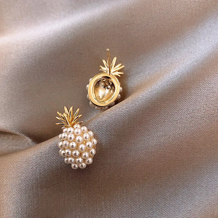 Wholesale S925 Silver Needle Small Pearl Pineapple Stud Earrings