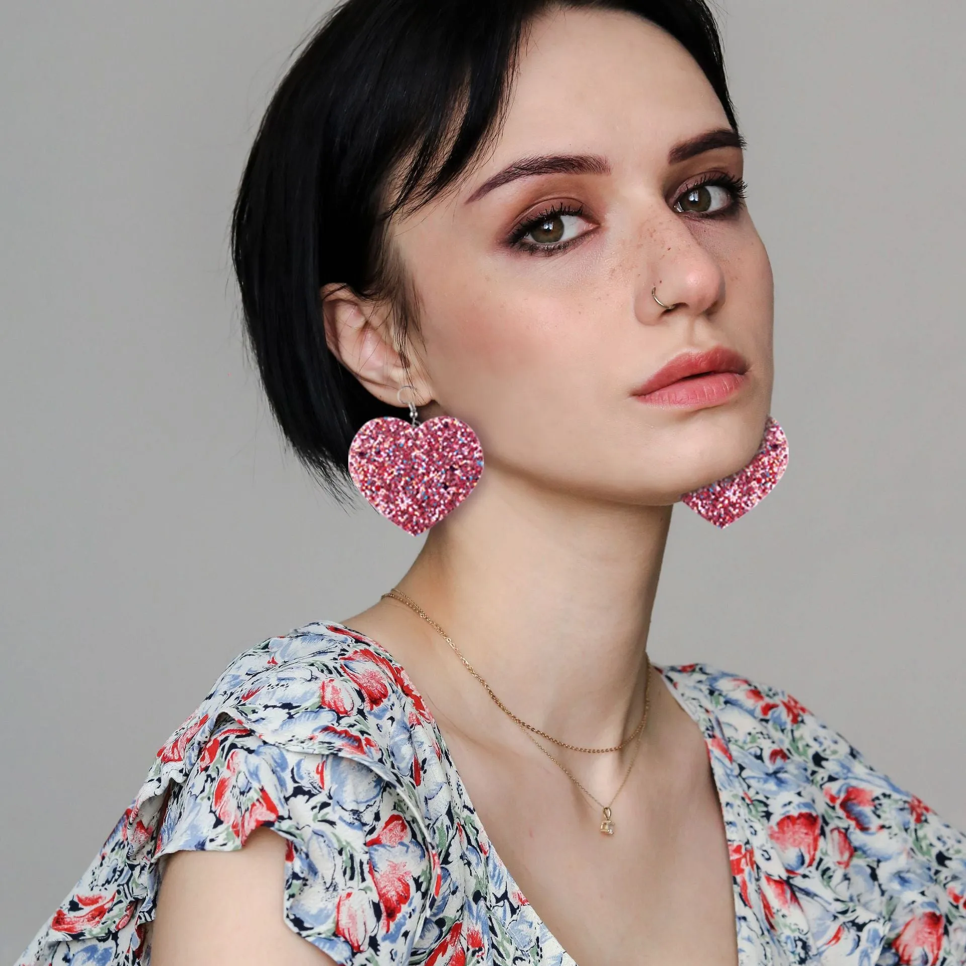 Wholesale Sequin Grain Glitter Heart Shape PU Leather Earrings