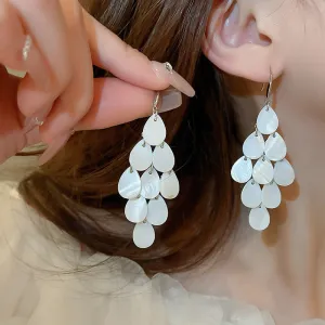 Wholesale Silver Needle Fashion White Flower Shell Pearl Earrings