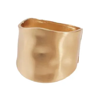 Wholesale Simple Exaggerated Wide Edge Gold Brushed Spring Buckle Female Bracelet