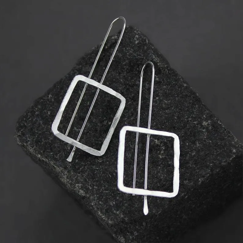 Wholesale Square Threaded Two Tone Alloy Earrings