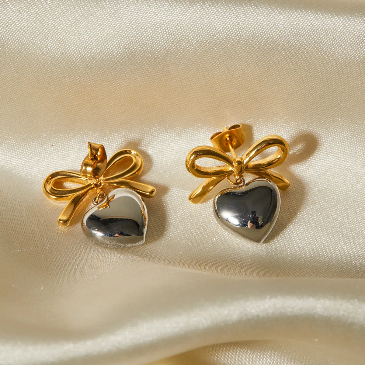 Wholesale Stainless Steel Bow Love Pendant Earrings