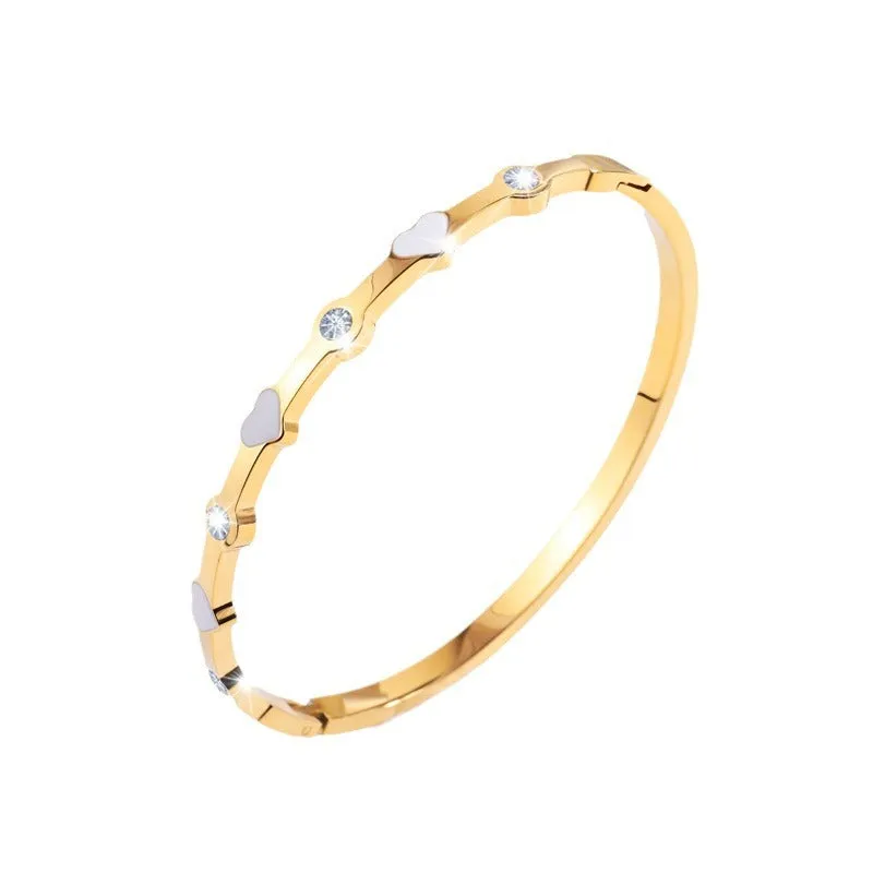 Wholesale Stainless Steel Love Heart Four Rhinestones Titanium Steel Bracelet