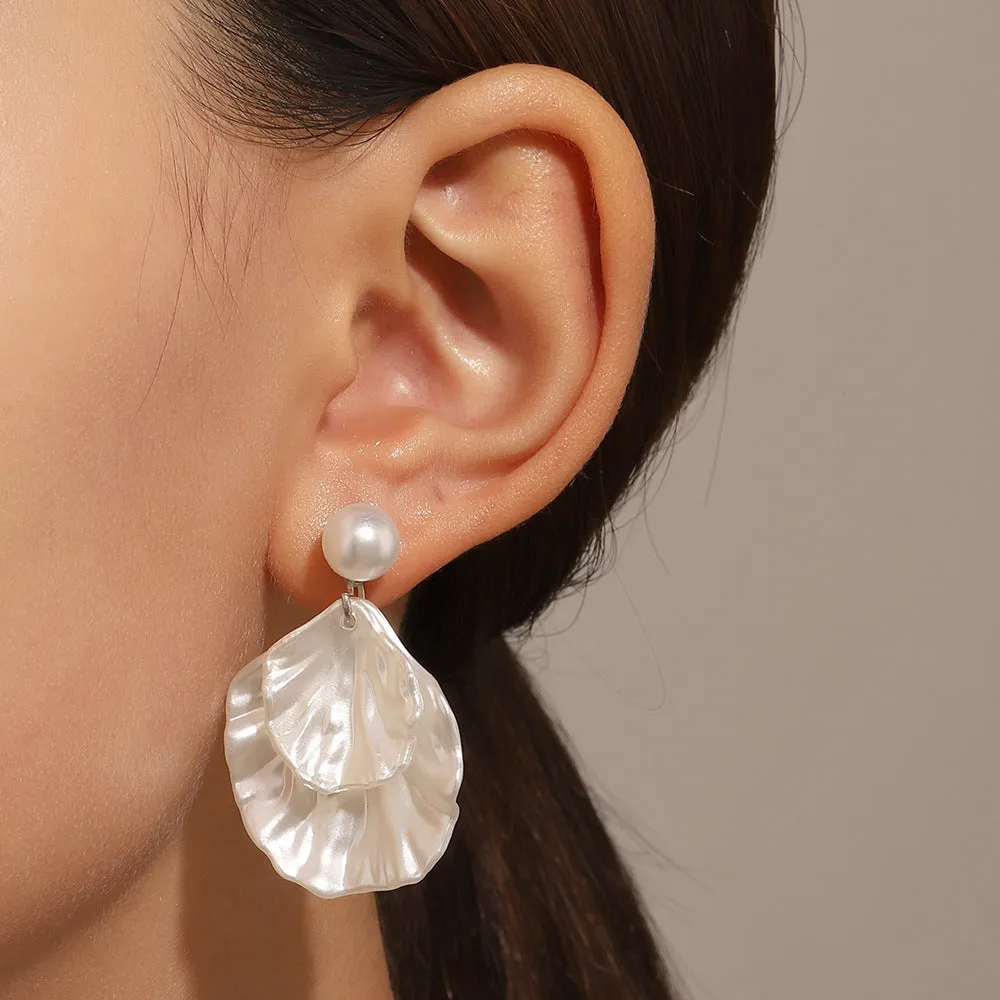 Wholesale Sweet Pearl Shell Earrings