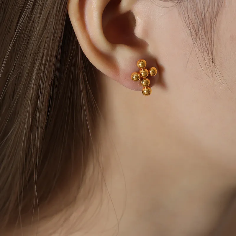 Wholesale Titanium Steel 18k Gold Vintage Steel Ball U-shaped Non-fading Earrings